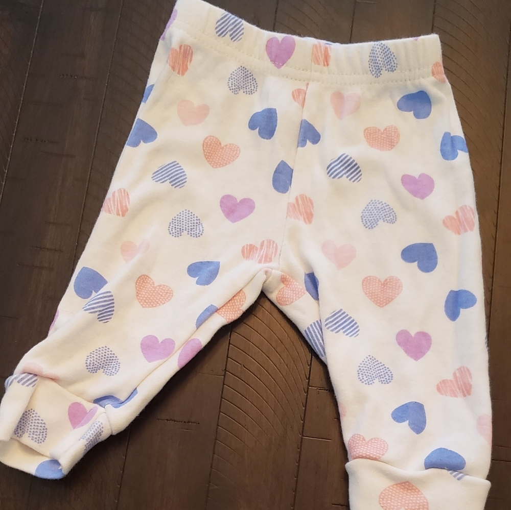 0-3 Month Heart Leggings